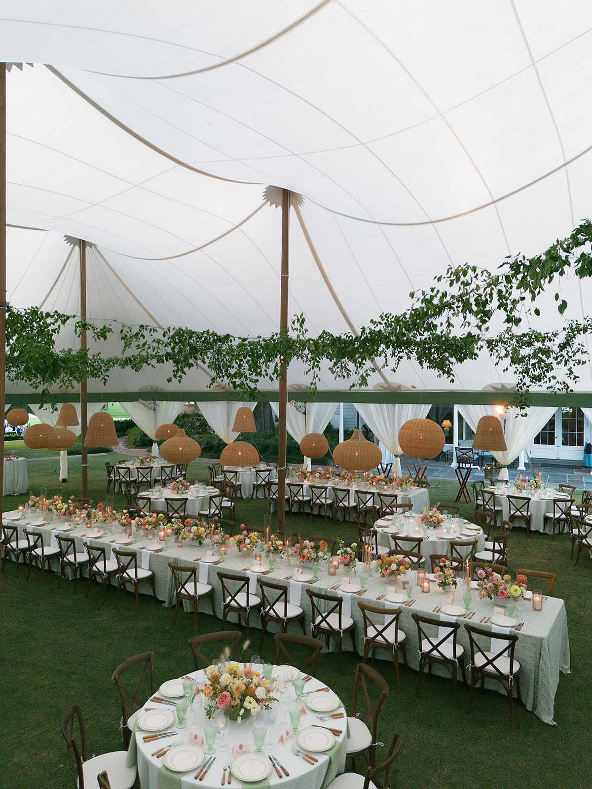 Shannanand Michael Reception 1 Details 15 websize yeamans ellis events meghan baskin 60x110 sail xback