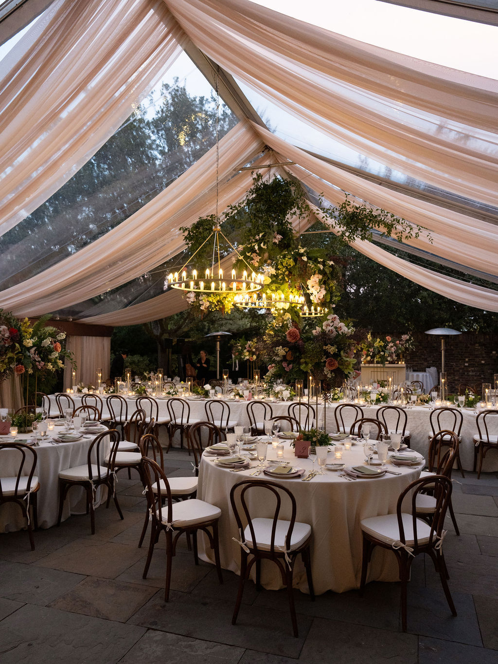 Anya Kernes Calli Dallas wedding 1165 ellis events dewberry 40x30clear bentwood