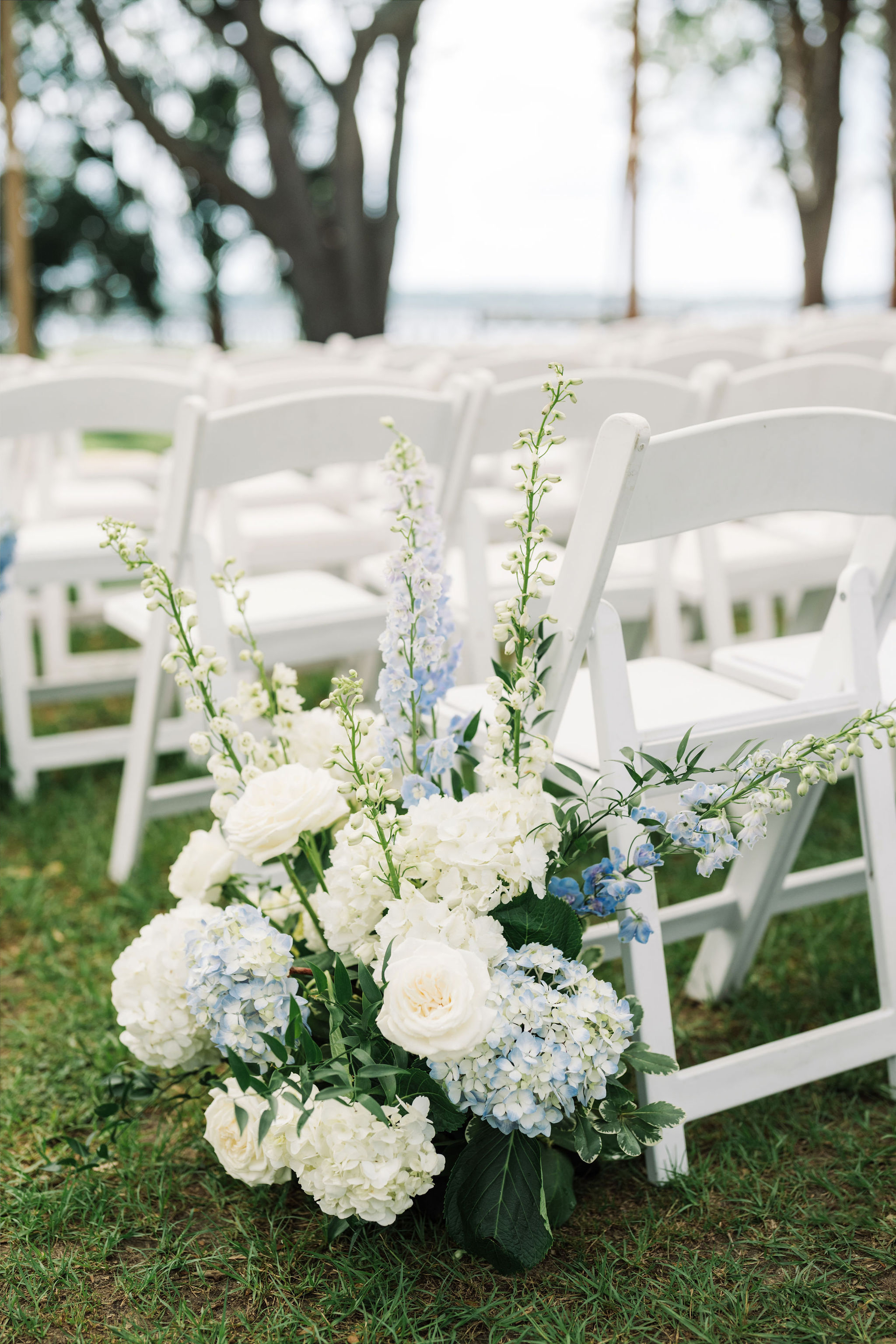 Tori Taylor Lowndes Grove Wedding 582 aaron and jillian photog parte events white structure