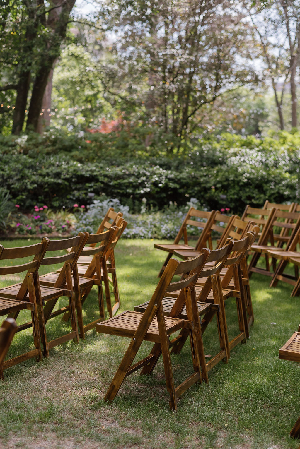 Our Wedding396of1239 ren photog spellbound TBH slatted chair