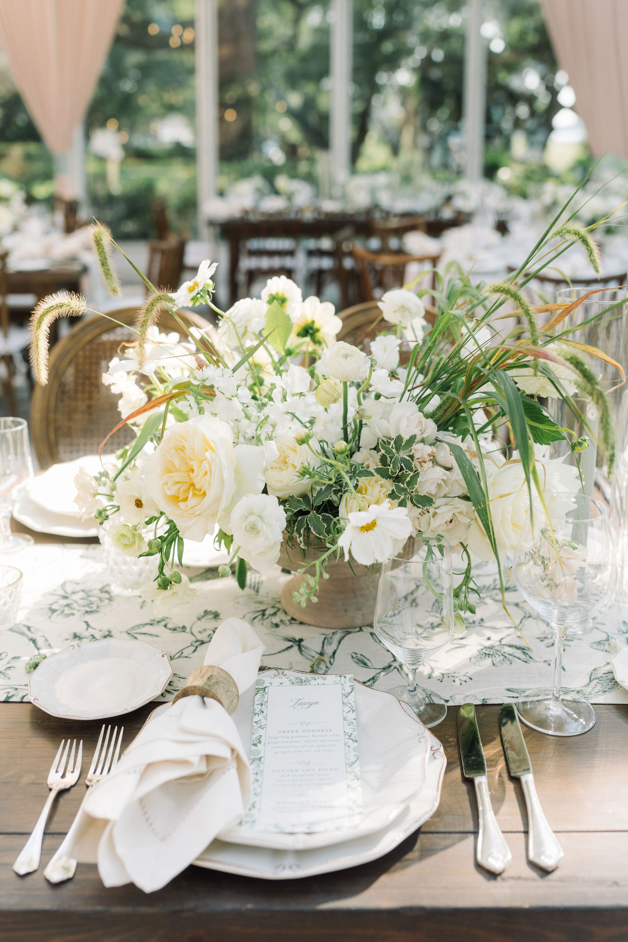 Leigh Davin Lowndes Grove Wedding 457 ANDERSON aaron and jillian photog hemstitch villa king james