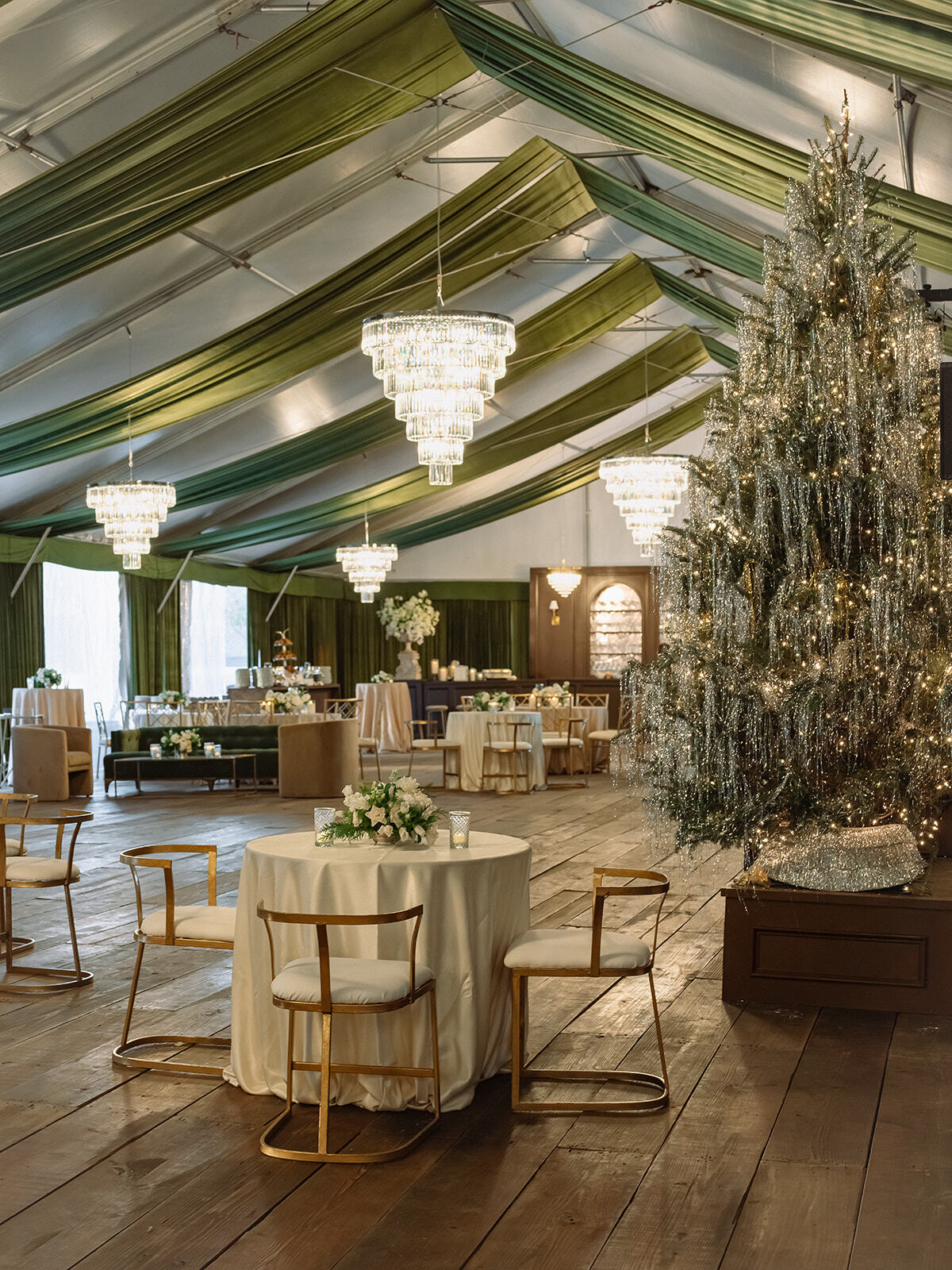 MWF Mabry Wedding Kailee Di Meglio Photography 530 websize hill and co hampton preston plank lenore