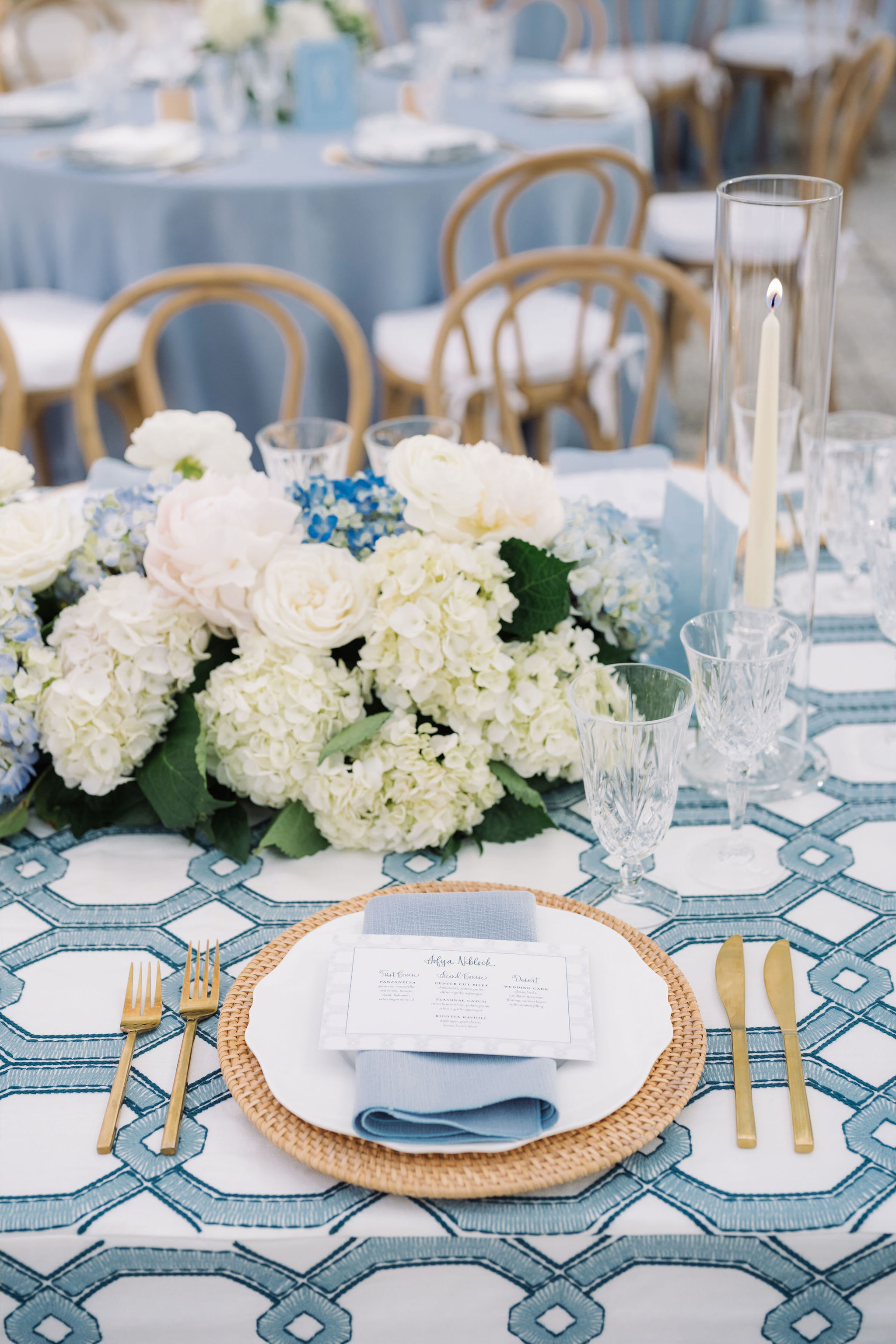 Tori Taylor Lowndes Grove Wedding 622 aaron and jillian photog parte events honey rattan crystal arezzo blonde bentwood