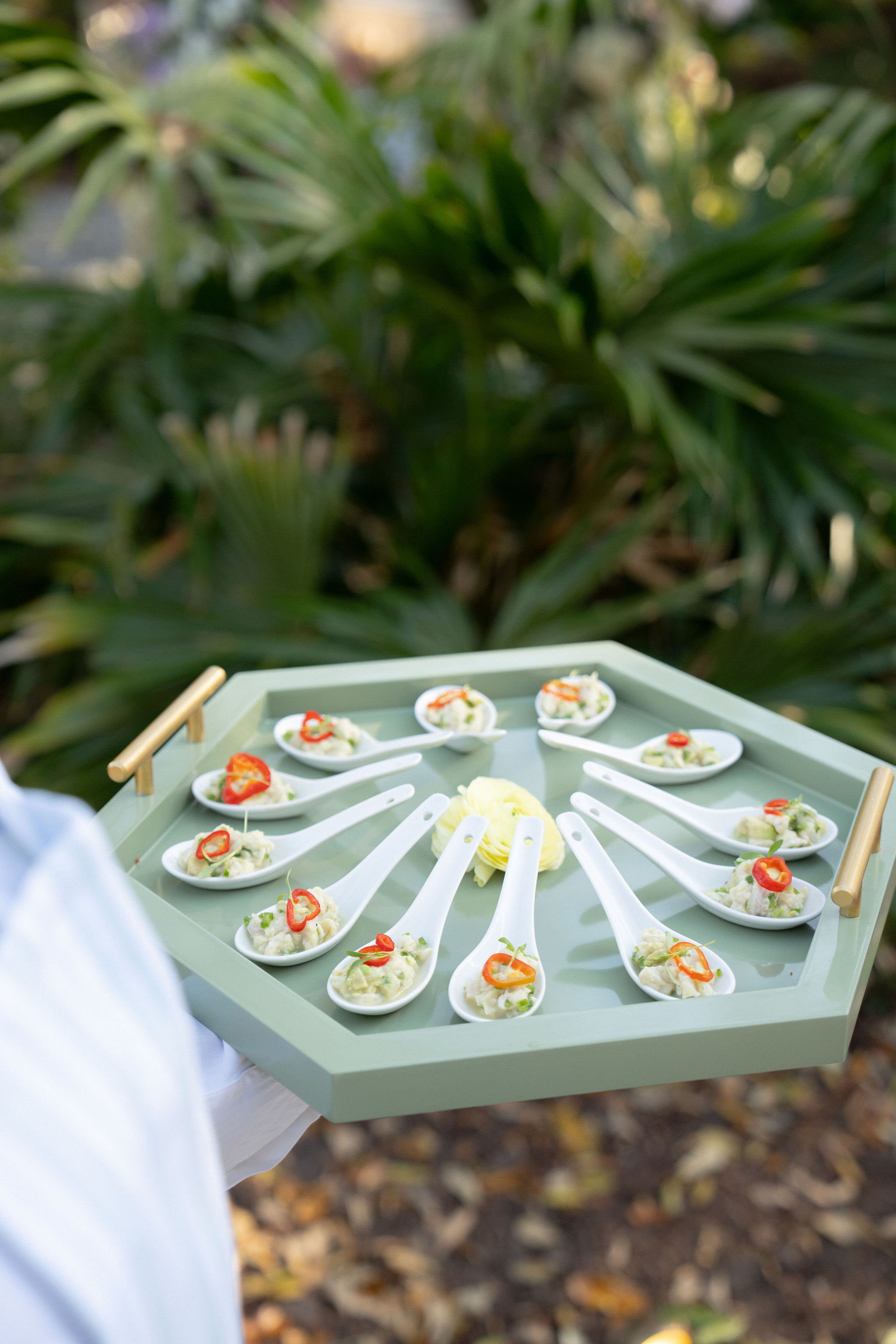 Stacies40th Haley Kelly Events Cameron Wilder 193 private home stage surround carpet plank clear top asian spoon