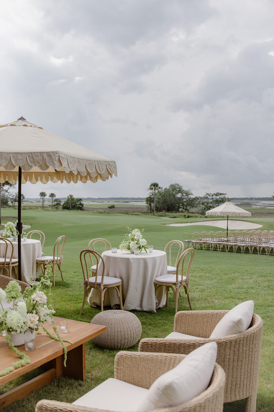 Guenoun Wedding 76 websize river course ellis events mia melin photog blonde bentwood scallop