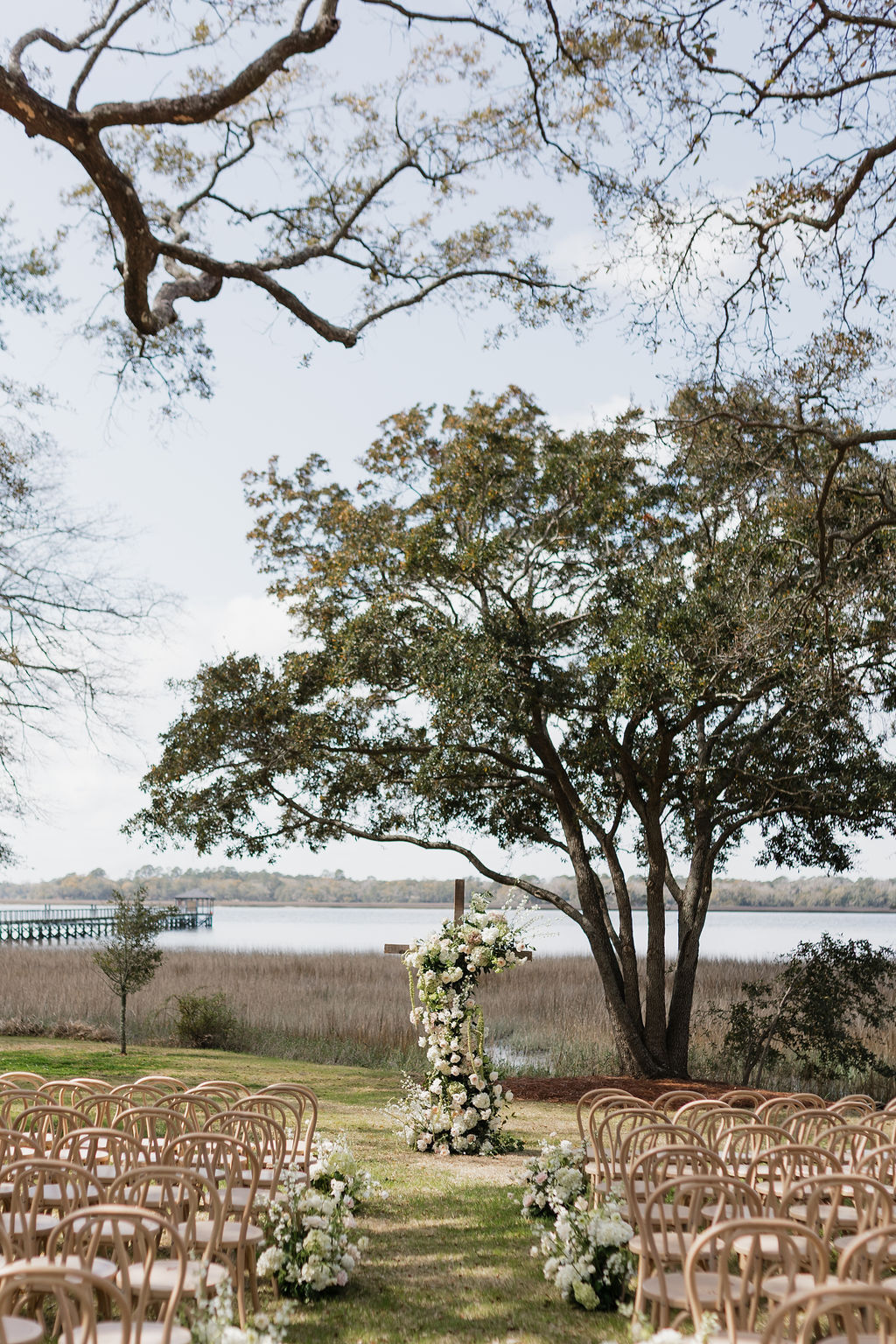 0 H3 A9525 makenzie hamilton photog pphg planning lowndes river house blonde bentwood