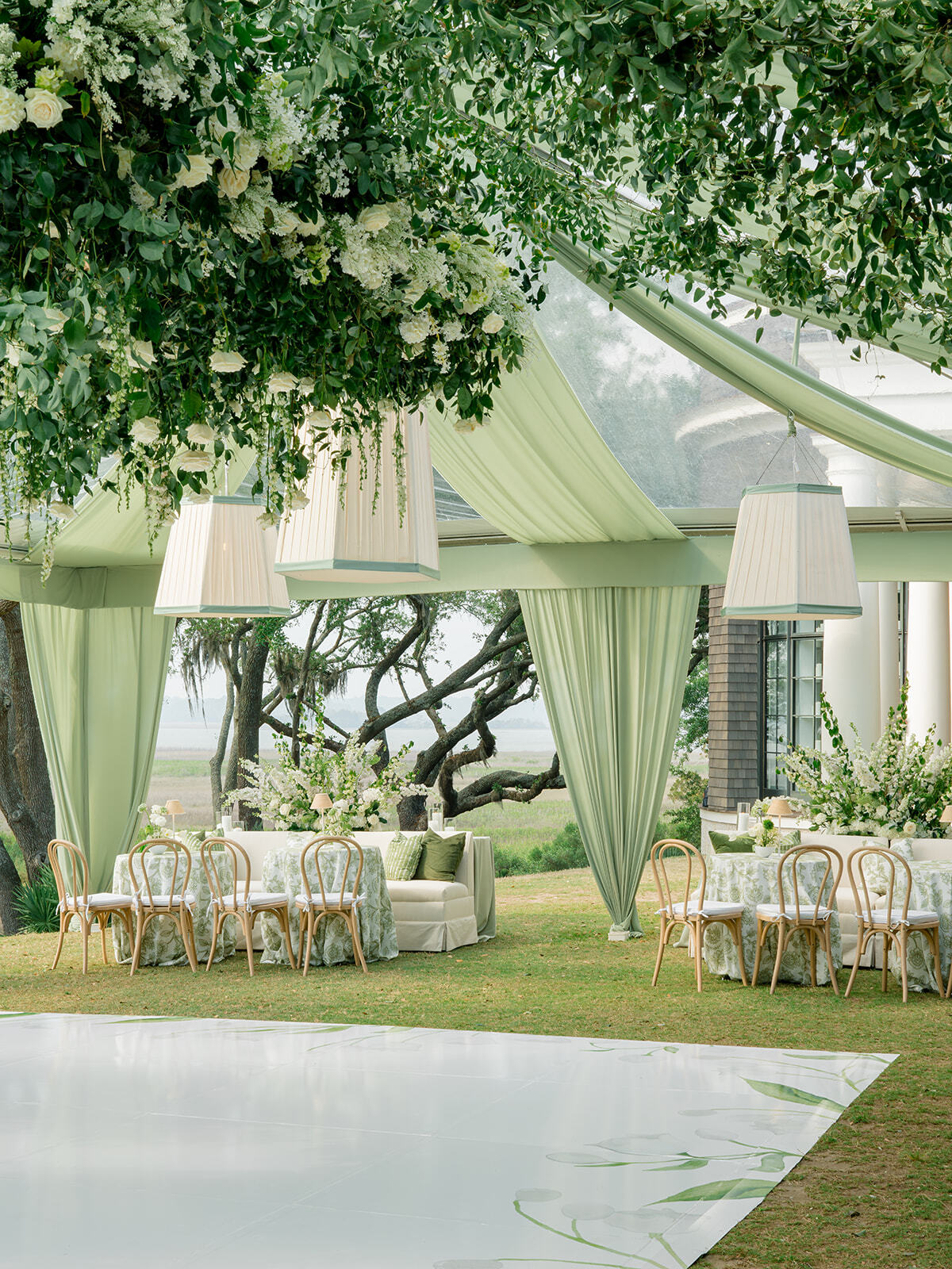 CP wedding kiawah island kailee dimeglio photography 595 ACB planning 30x60 clear blonde bentwood