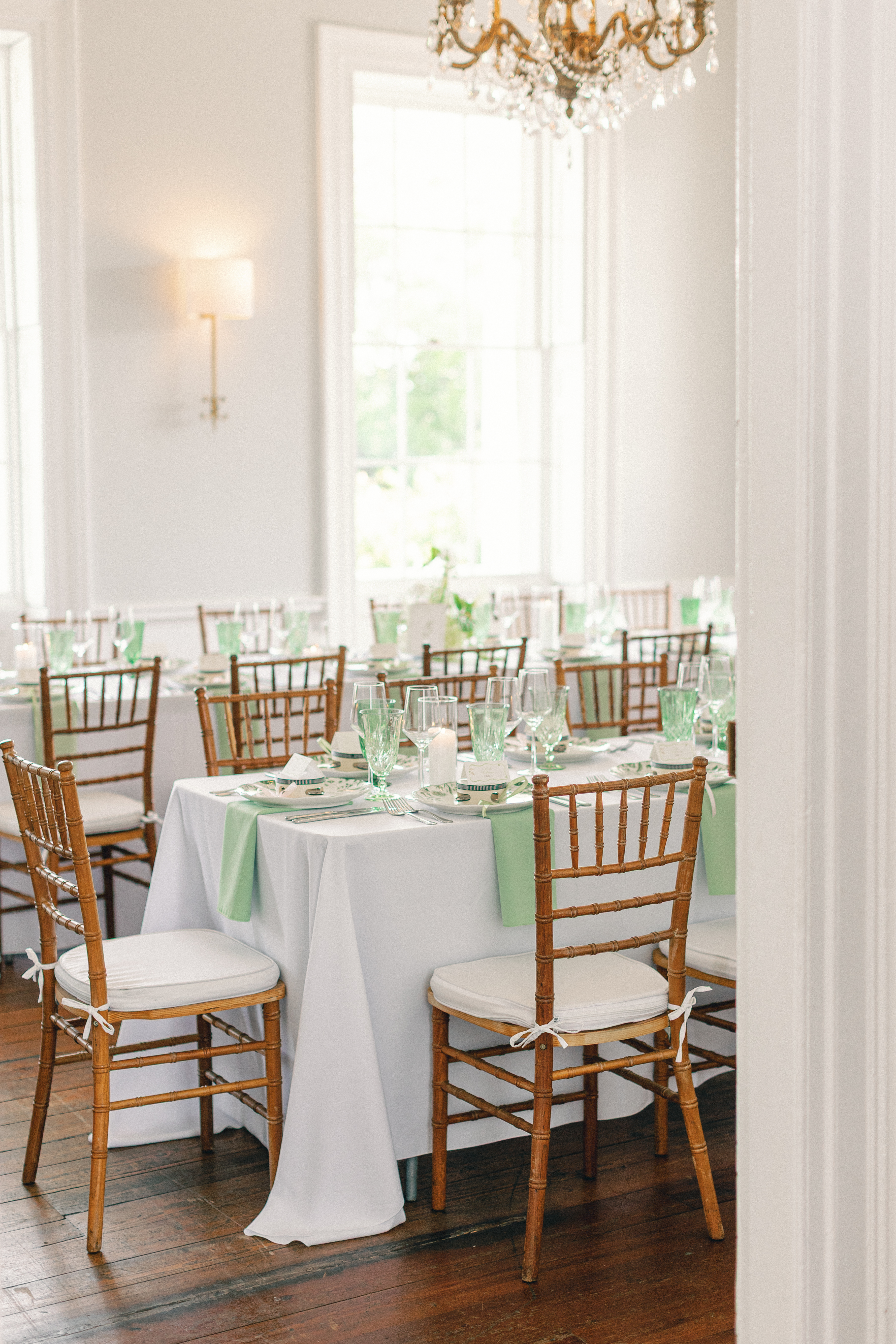 Ava kyle gadsden house wedding hayley moore photography 91 peper green crystal honey ballroom eden