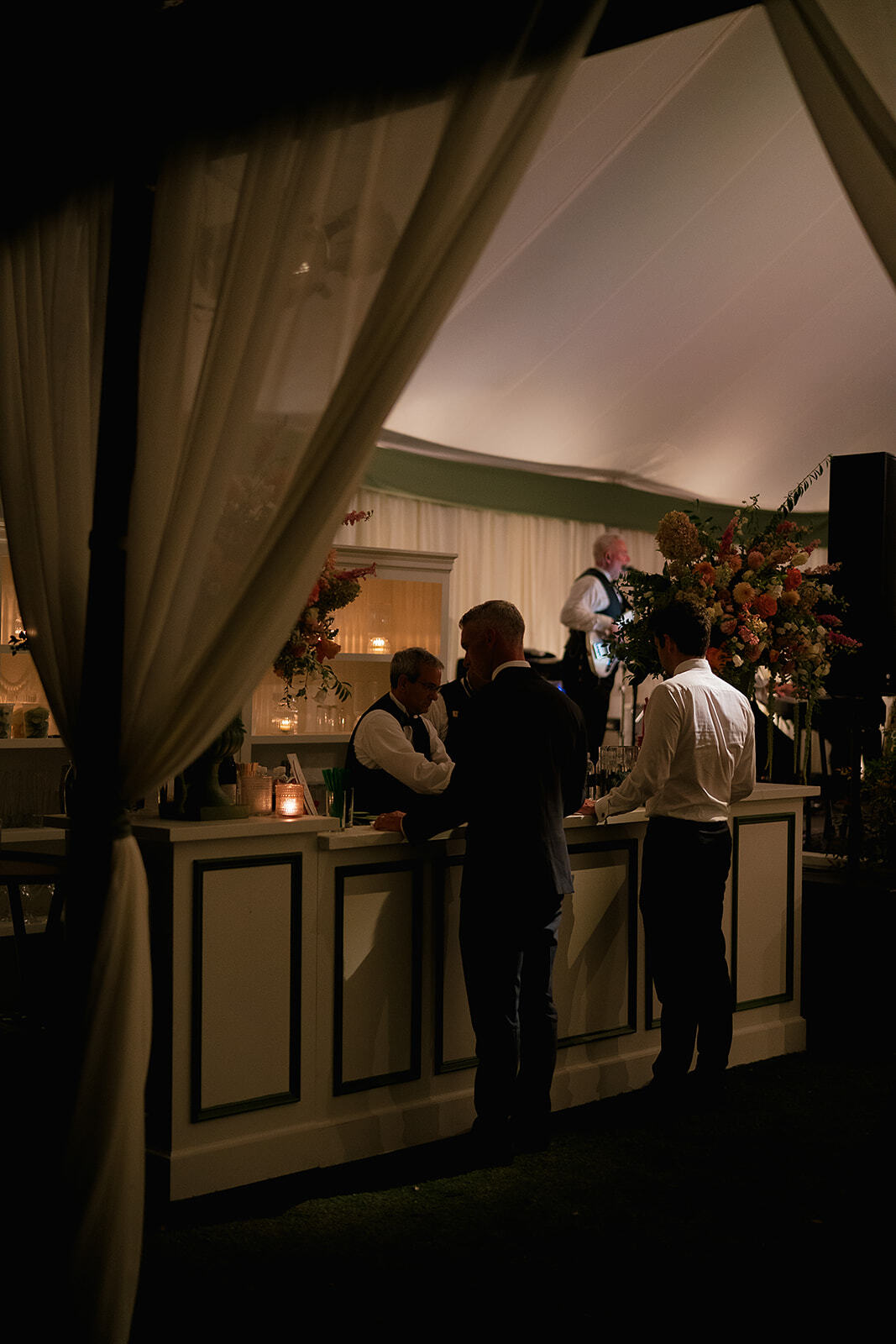 Shannanand Michael Reception 2 Party 136 websize yeamans ellis events meghan baskin 60x110 sail custom troy