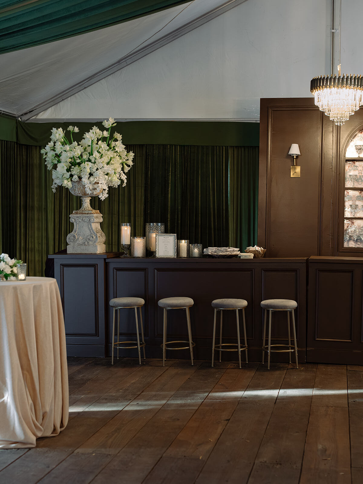 MWF Mabry Wedding Kailee Di Meglio Photography 473 websize hill and co hampton preston troy bar plank