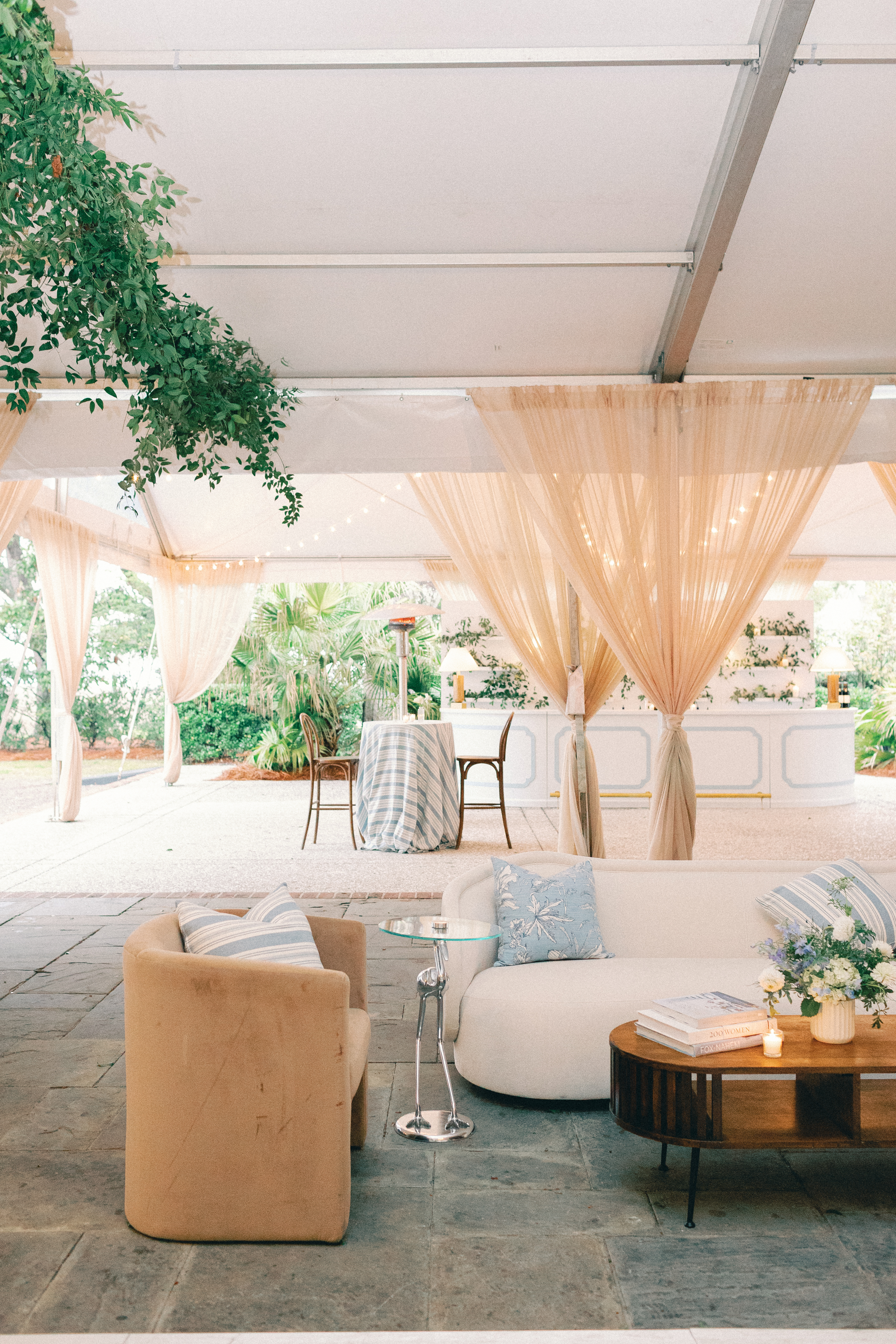 Dean wedding hayley moore photography lowndes grove 660 peper events henrick circe oslo crane
